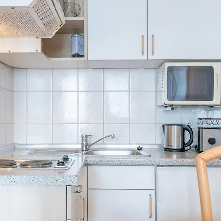 350, Seepark Апартаменти *